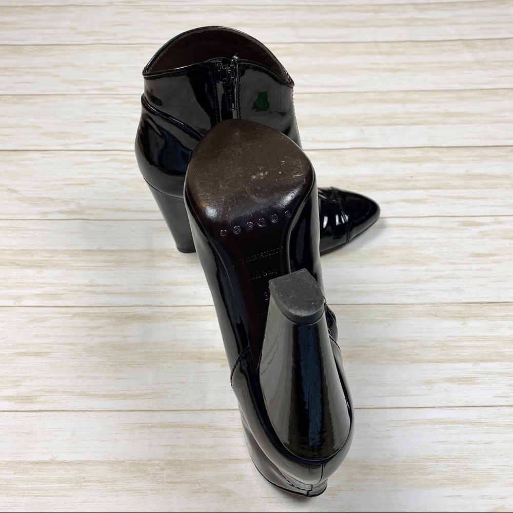 BURBERRY black patent leather ankle boots - Picture 14 of 14